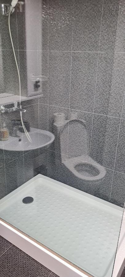 Suliko - Your Cosy Apartment In The Center Tbilisi Bagian luar foto