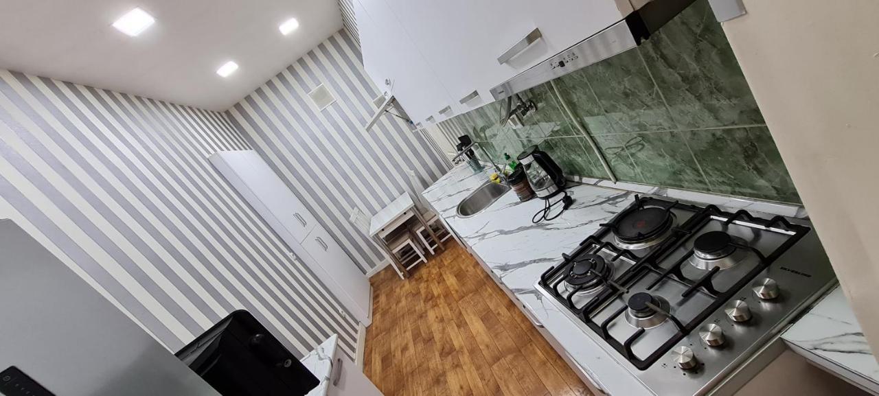 Suliko - Your Cosy Apartment In The Center Tbilisi Bagian luar foto
